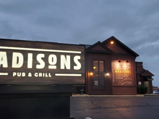 Madisons Pub And Grill