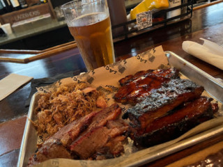 Lager Heads Bbq Smokehouse