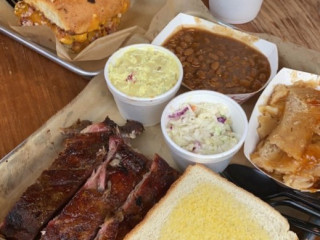 Brister's Smokehouse Bbq