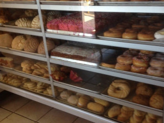 Ortiz Bakery