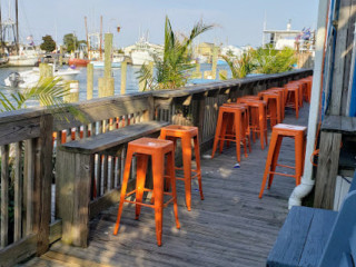 Harborside Bar Grill Restaurant