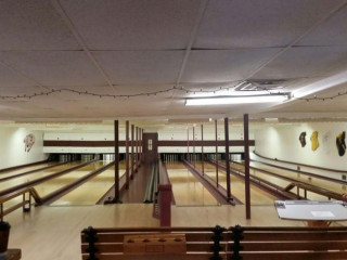 Shelburne Falls Bowling Alley