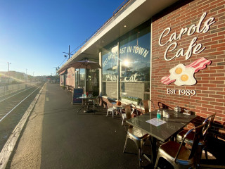 Carol's Café