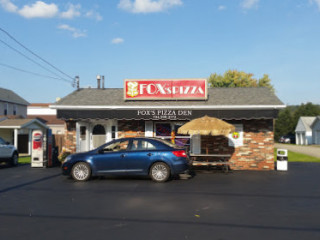 Fox's Pizza Den