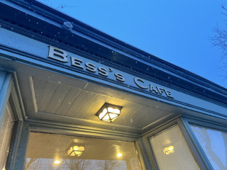 Bess's Cafe