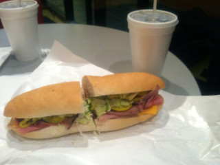 Ski's Sub Shop