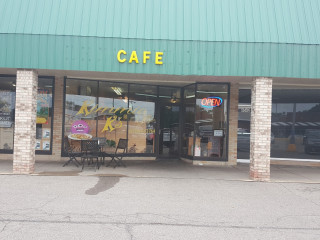 Kimmie K's Cafe