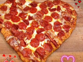 Me-n-ed's Pizzeria