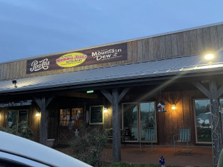 Mama Jean's