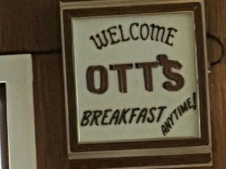 Ott's Drive In