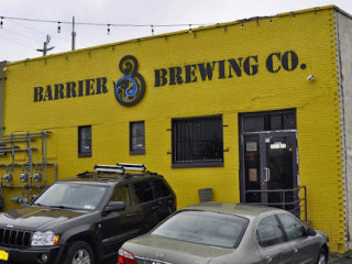 Barrier Brewing Restaurant