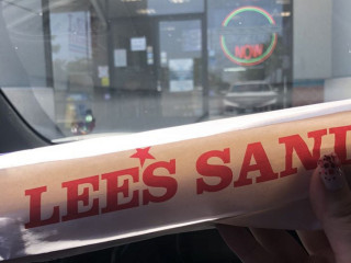 Lee's Sandwiches