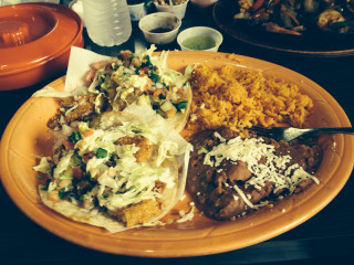 La Estrella Tacos Seafood