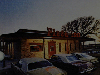 Pizza Inn