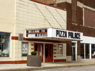 Pizza Palace