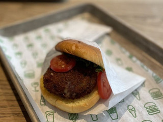 Shake Shack Fulton Transit Ctr Manhattan