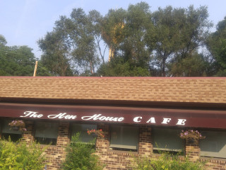 Hen House Cafe