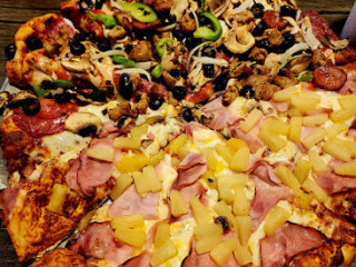 Round Table Pizza