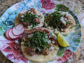 Taqueria Loma Bonita