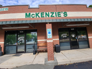 Mckenzie's Private Club Grill