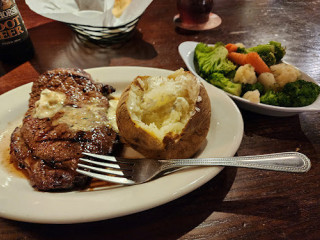 Colton's Steak House Grill