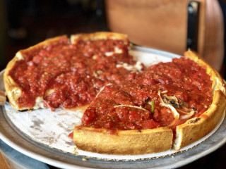 Zachary's Chicago Pizza