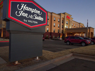 Hampton Inn Suites Elk City