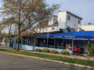 Pithari Taverna