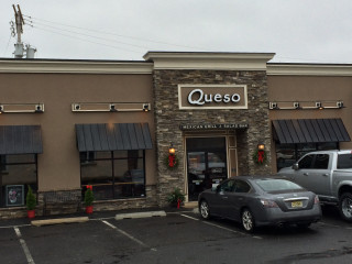 Queso Mexican Grill