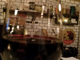 Vanguard Wine (upper West Side)