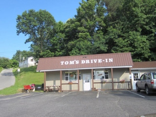 Tom's Drive-in