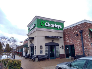 O'charley's Restaurant Bar