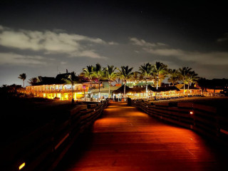 Sharky's On The Pier