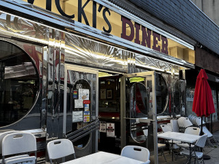 Vicki's Diner