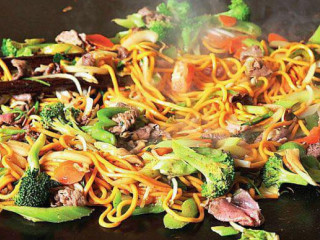 Khan's Mongolian Grill