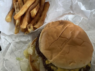 Ron's Hamburgers Chili