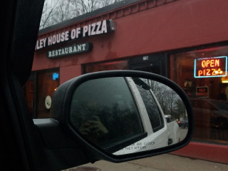 Dudley House Of Pizza