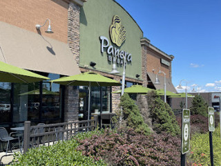 Panera Bread Phone Number, Reservations, Reviews