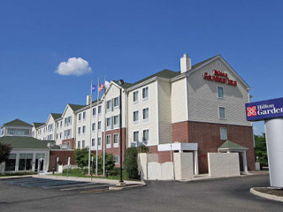 Hilton Garden Inn Westbury