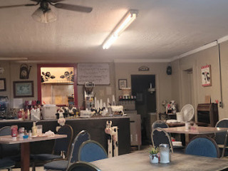 Bonnie's Kountry Cafe Phone Number, Reservations, Reviews