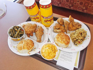 Bojangles ' Famous Chicken 'n Biscuits