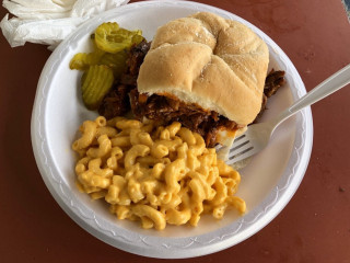 Zook's Bbq Barn