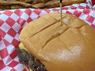 Ron's Hamburgers Chili