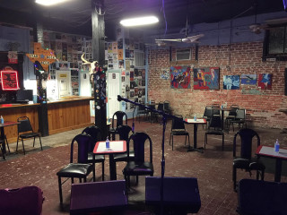 Old Quarter Acoustic Cafe