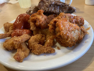 Golden Corral Buffet Grill