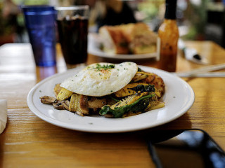 Tommy's Kitchen In Idyllwild-p