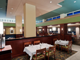 Parkway Grille