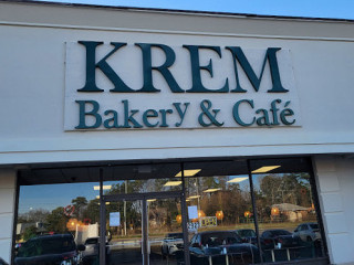 Krem Bakery And Cafe In Virg