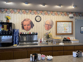 Beth's Twin Bluff Cafe