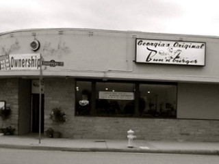 Georgia's Original Bun Burger In Cov